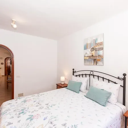 Blanca Nudist Place *