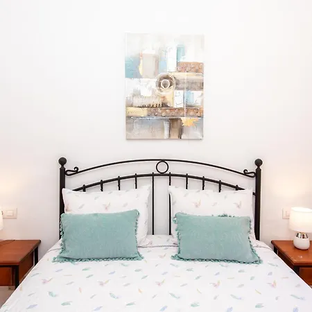 Blanca Nudist Place * 차르코 델 팔로