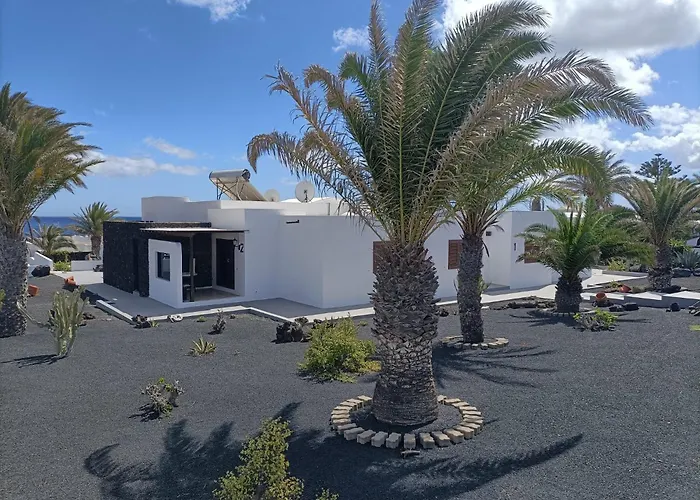 Blanca Nudist Place *