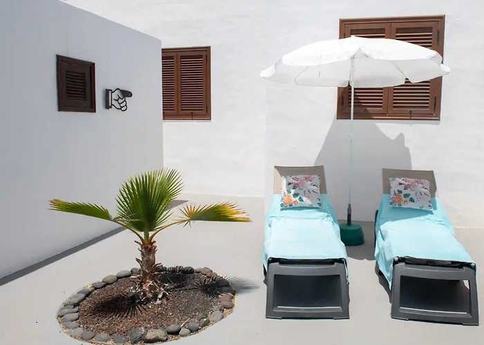 Blanca Nudist Place *